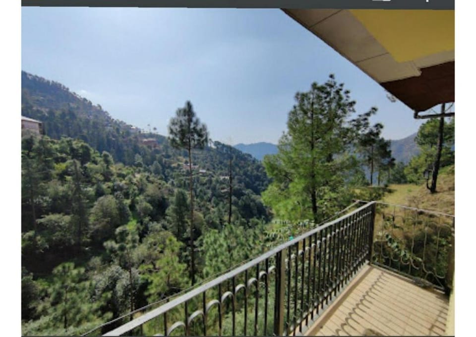 Goroomgo Sukh Dham Homestay Shimla Vacation rental in Shimla