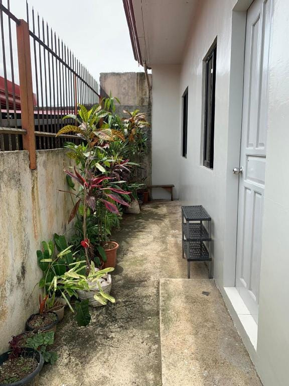 Cozy Staycation agoda|Hot shower|Wi-fi & Netflix| Vacation rental in Northern Mindanao