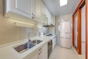 富米国际公寓（肇庆鼎湖华侨城纯水岸店） Apartment in Guangdong