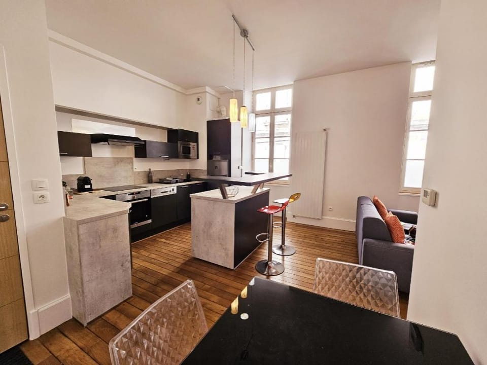 Le coeur d'Angoulême, calme et spacieux Apartment in Angoulême