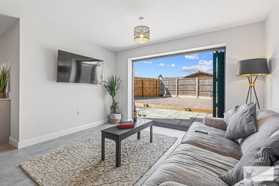 Silver Stag, Glamorous 5 BR House Vacation rental in South Derbyshire District