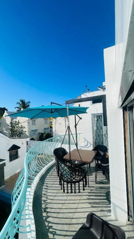 Villa Piedanlo, Pool & Beach front (First floor) Apartment in Mauritius