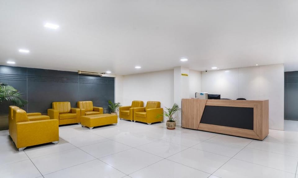 Treebo Emerald Hotel in Hyderabad