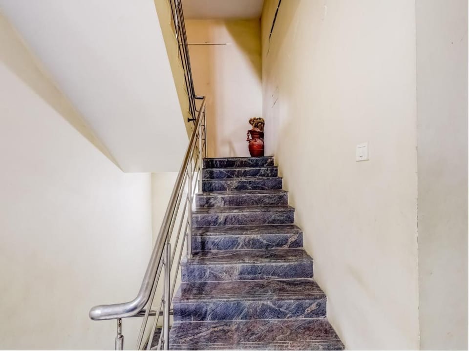 Hotel O Jayam Residency Hotel in Chennai