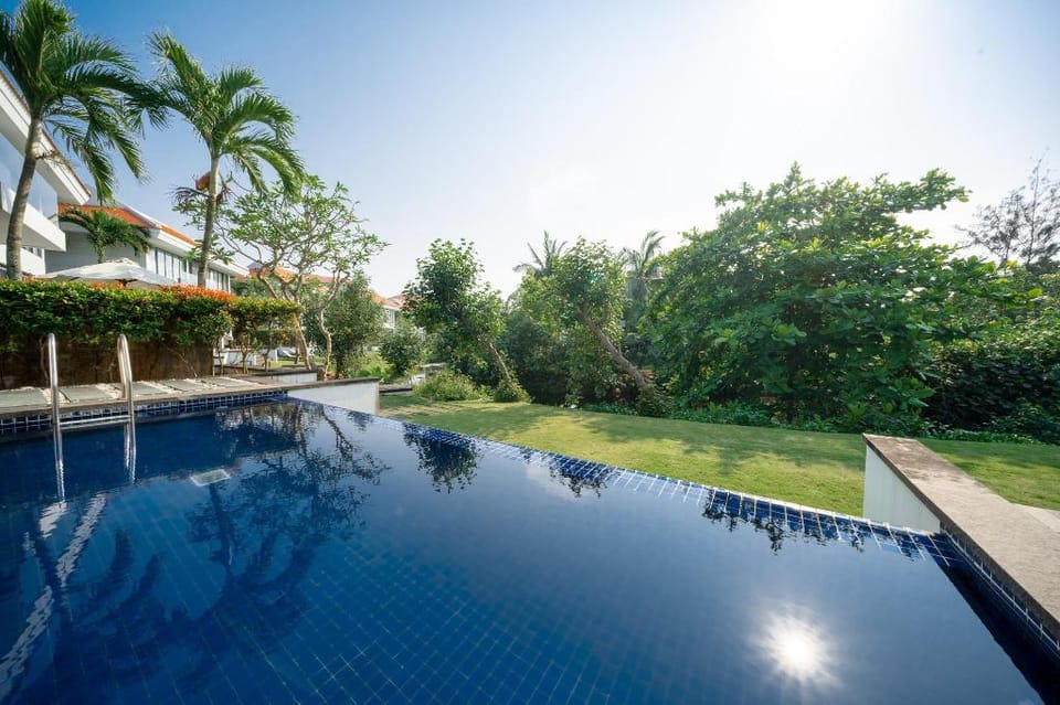 OCEAN VILLA RESORT DANANG BY BEACH Villa in Hoa Hai