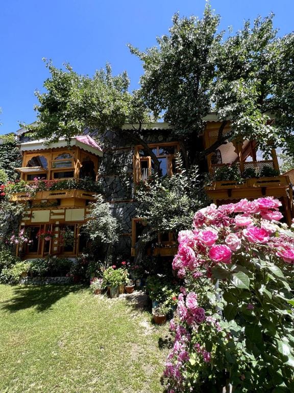 Lavender Cottage Vacation rental in Pakistan