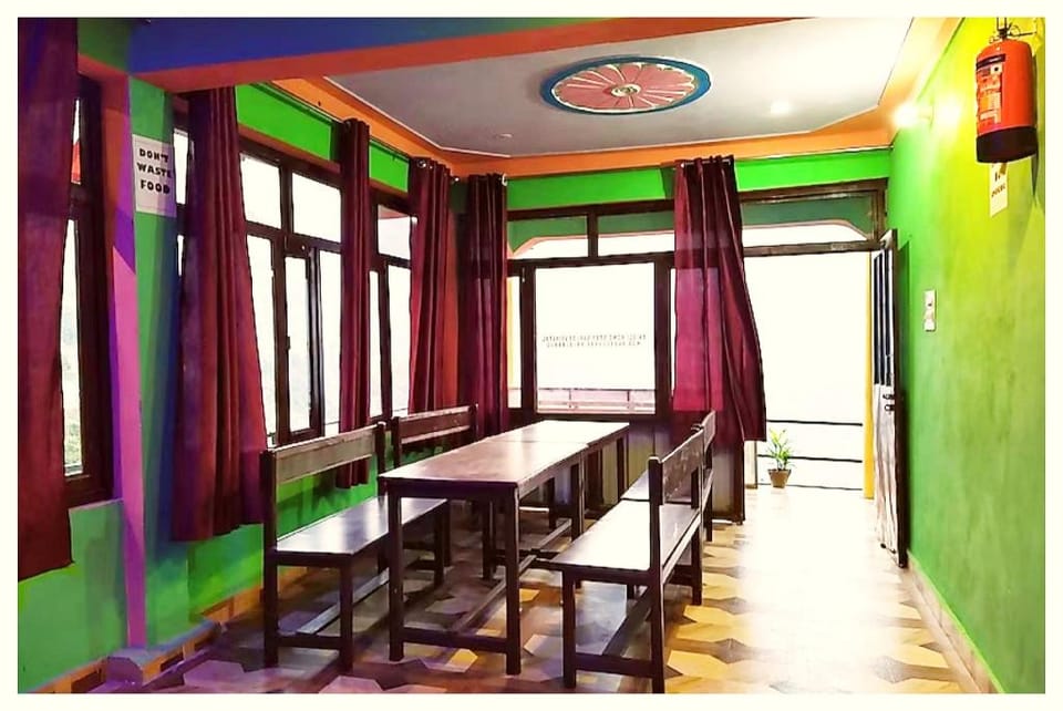 Goroomgo Anjali Home Stay Deoriatal Uttarakhand Hotel in Uttarakhand