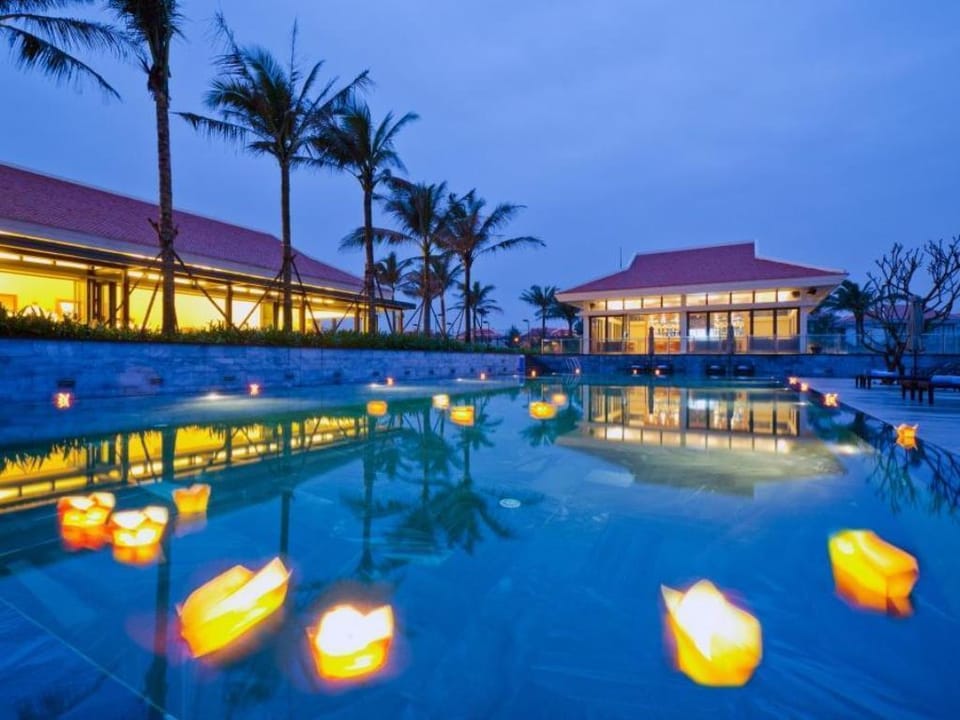 Villa 3 BRs included breakfast - The Ocean Villas Villa in Hoa Hai