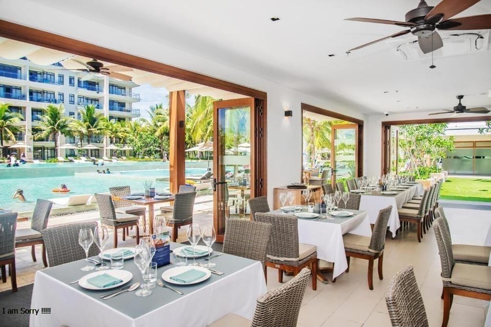 Villa 5 BRs included breakfast - The Ocean Villas Villa in Hoa Hai