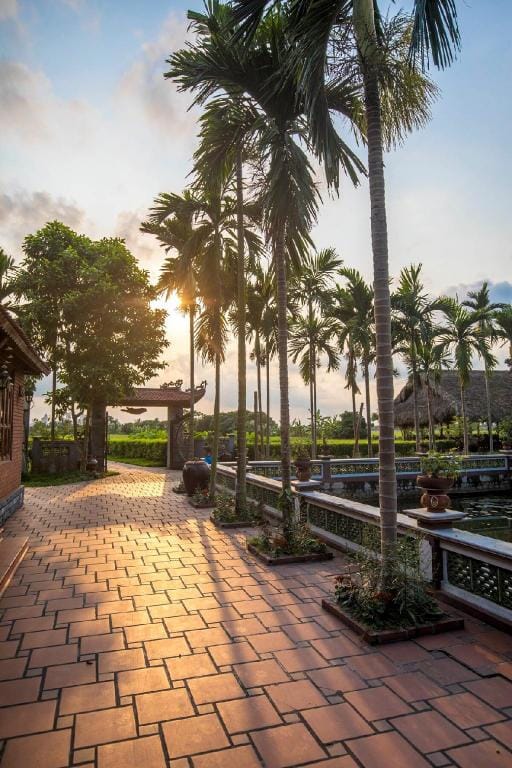 Yen Duc Village Tour (Viet House) Vacation rental in Laos