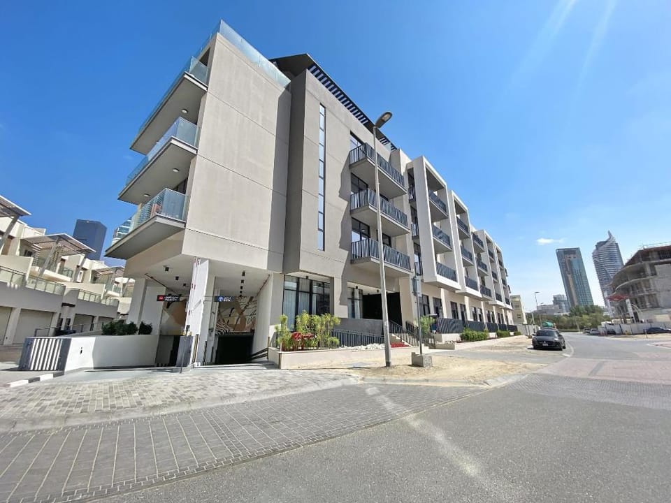 Silkhaus Heart of Vibrant JVC   Modern Studio Apartment in Dubai