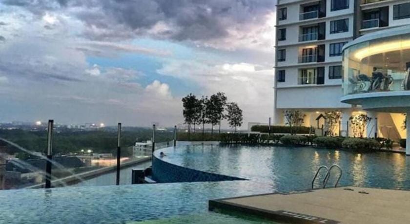 Lovers under Cupid's Arrow Vacation rental in Penang