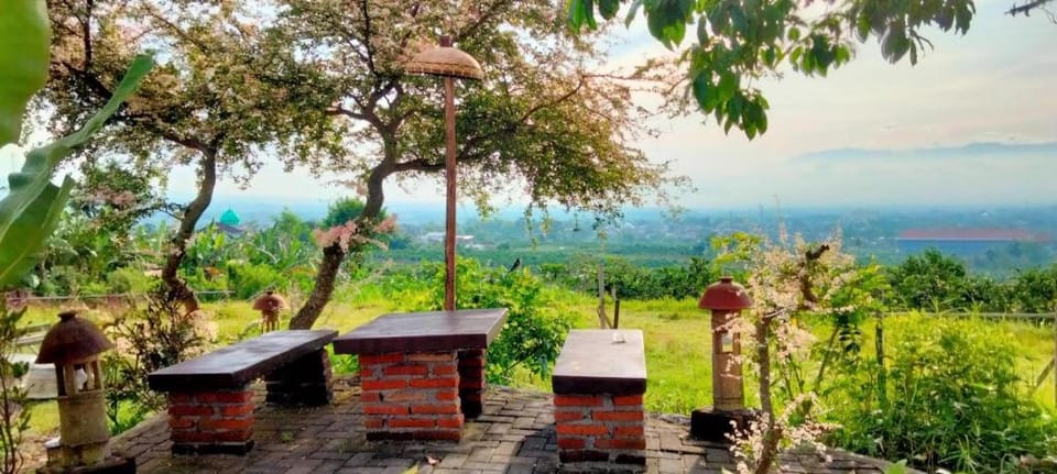 Villa Kebun Jeruk Syariah Malang Hotel in East Java