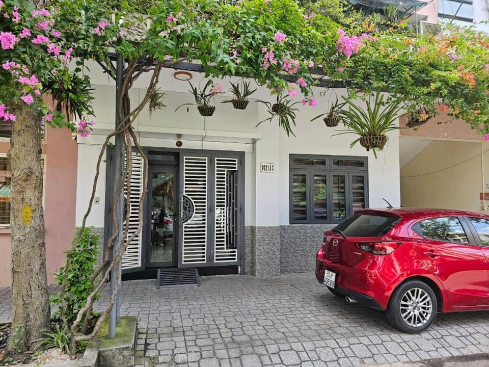 Căn Hộ Tây Thạnh, HCM. Full nội thất ,10-12 người. Apartment in Ho Chi Minh City
