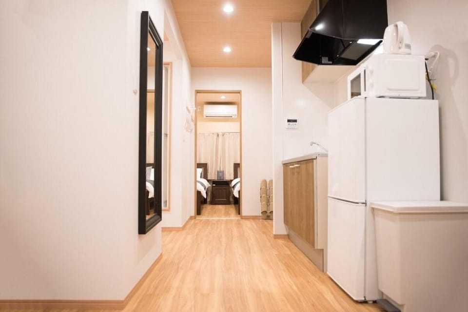 Osaka ShinImamiya Hanazonocho 2Stop to Namba cq202 Vacation rental in Osaka