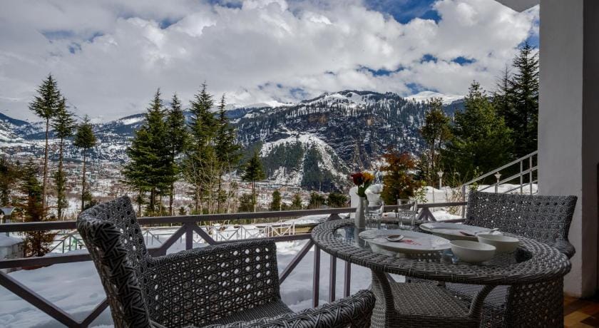 Baan By Snow City Farm Hotel in Himachal Pradesh