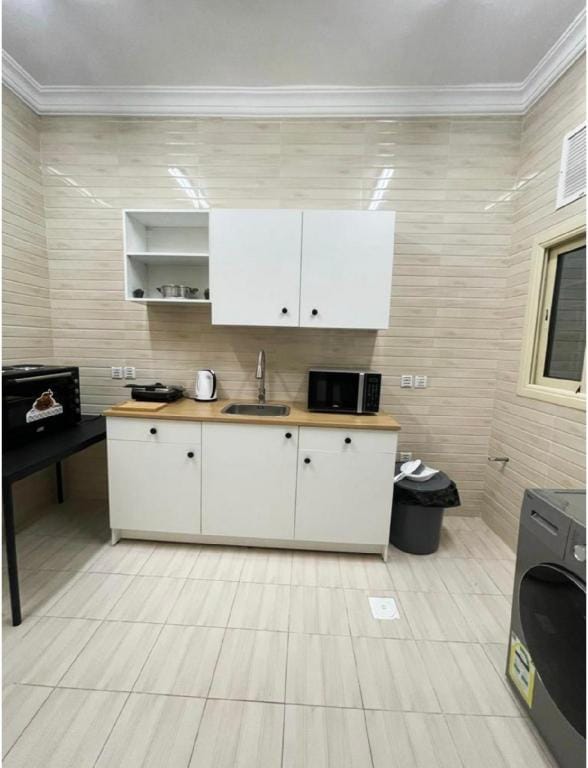 New 3Bedrooms, 10 Minutes From Al-Masjid -Nabawi Apartment in Medina