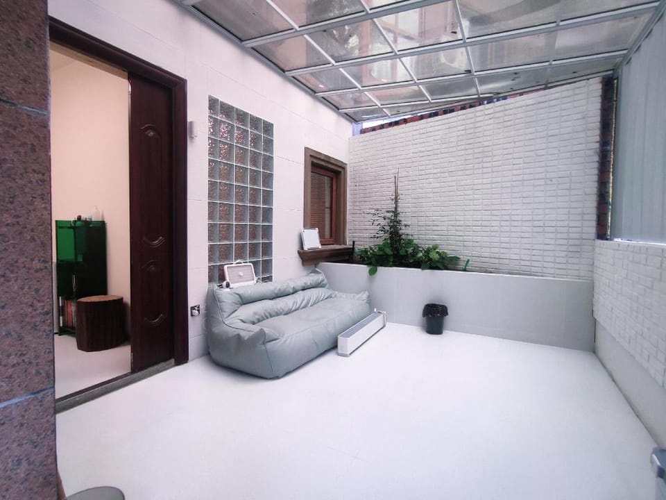 Comfortable for traveling the famous mountain Emei Apartment in Sichuan