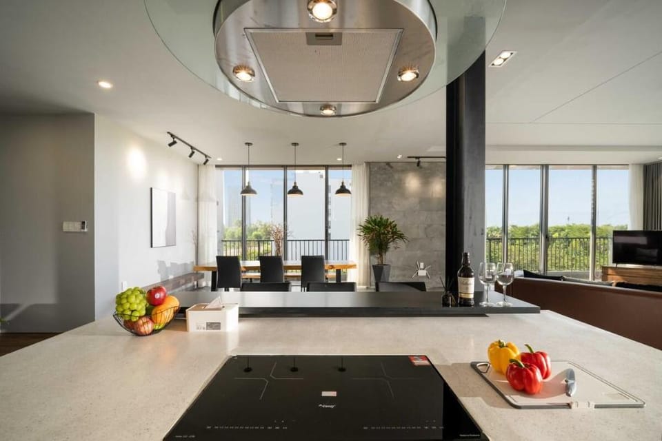 Family friendly 2BDR Apt* with 150 sqm living room Vacation rental in Da Nang