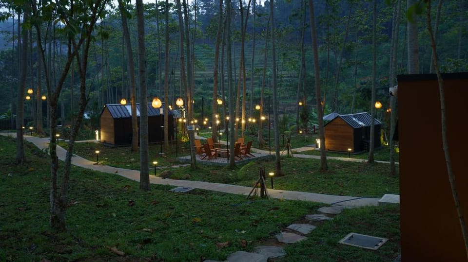 Bobocabin The Tavia, Puncak Resort in Cisarua