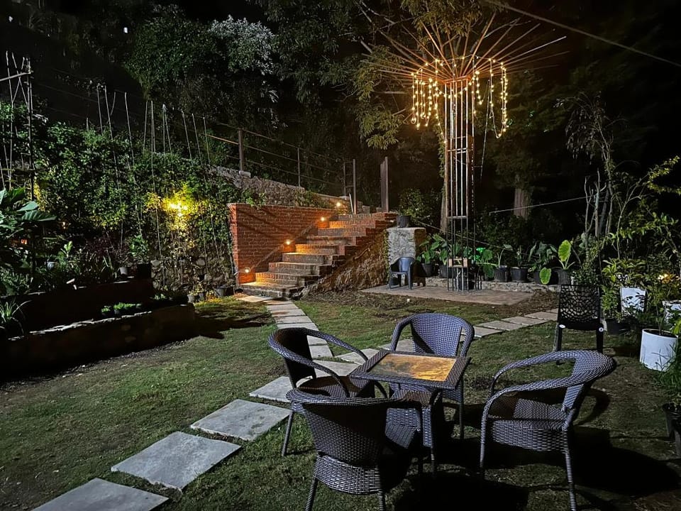 treeleaf icon at Kainchi Dham Nainital Villa in Uttarakhand