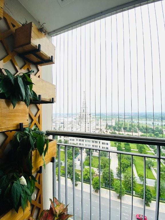 Vinhomes Ocean Park -3 bedrooms apt view Vins Uni  Apartment in Laos