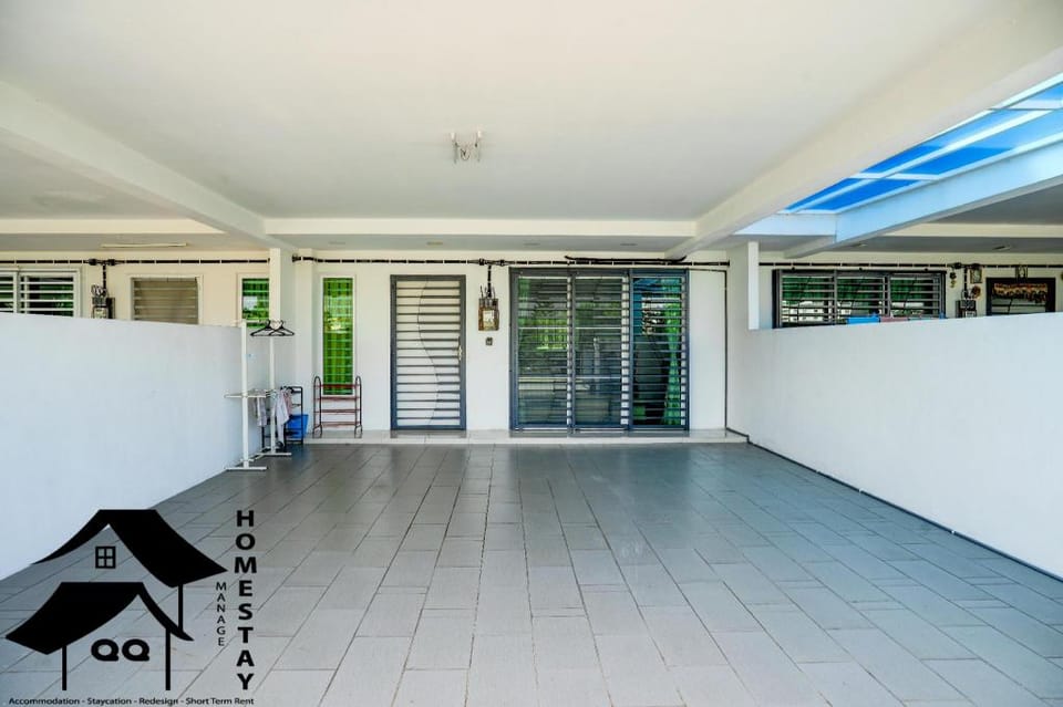 Cosy 99 Sri Sendayan Home  舒适宁静之家 Vacation rental in Port Dickson