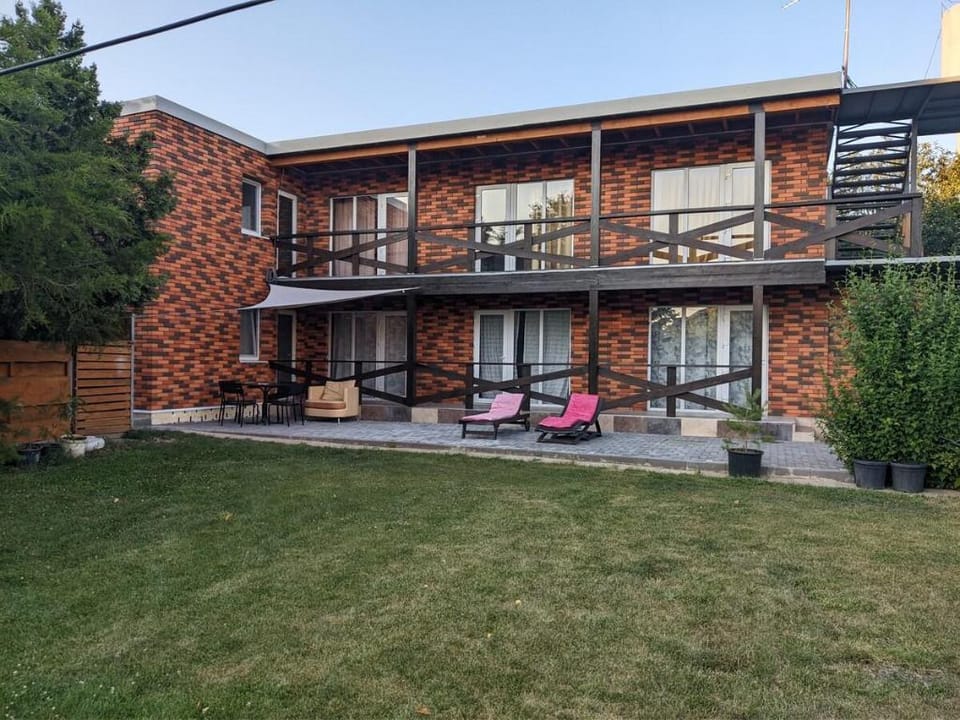 двухместный номер со всеми удобствами Apartment in Odessa Oblast