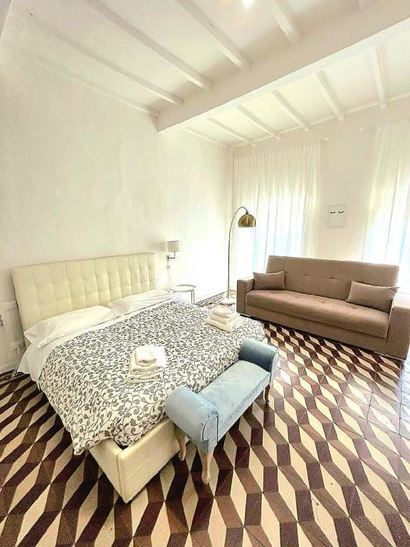 Loft con bagno privato, Corso Italia 108 (LOFT 2) Apartment in Arezzo