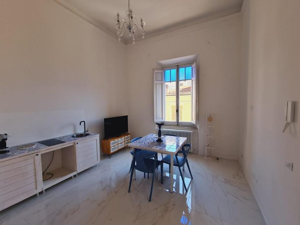 Allegra Viareggio Suite with Balcony Vacation rental in Viareggio