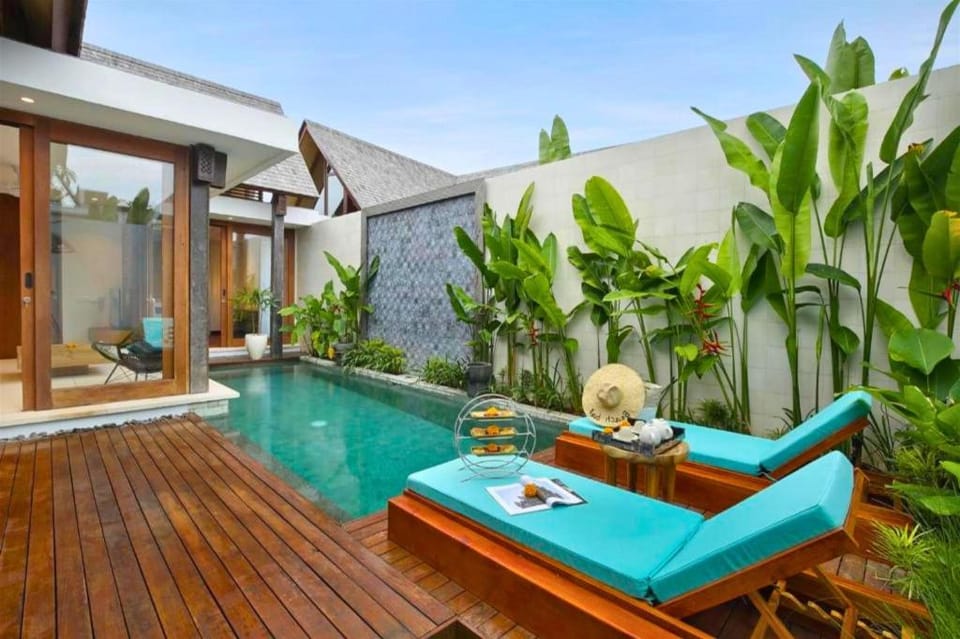 Entire 1 BR Private Pool and Bethtub #D19 Villa in Denpasar