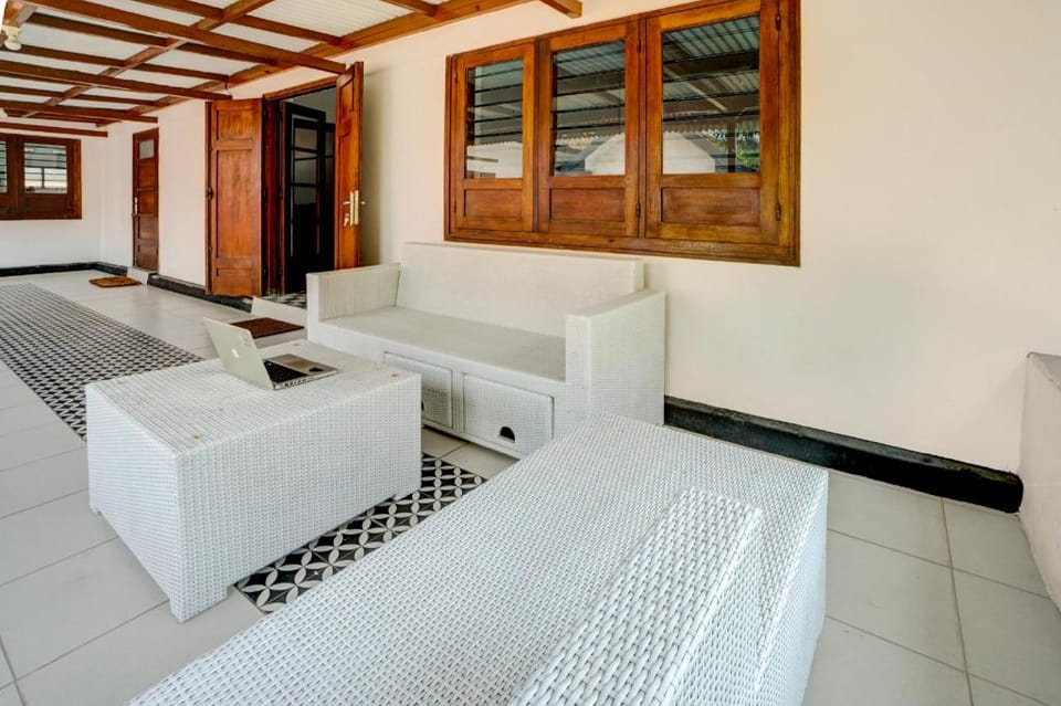 SPOT ON 93014 Griya Nautika Sukodono Hotel in East Java