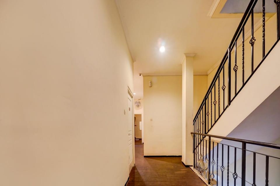 SPOT ON 93014 Griya Nautika Sukodono Hotel in East Java