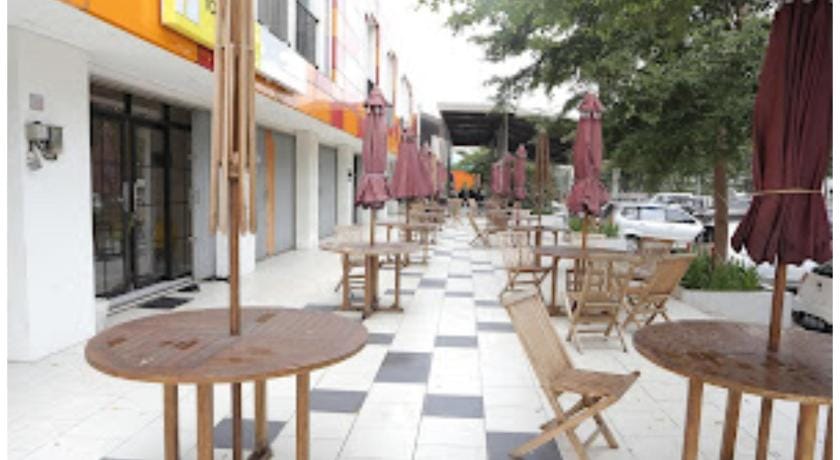 OYO Life 92859 Biant House Hotel in West Java
