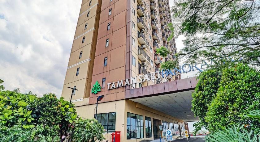 OYO Life 92735 Apartemen Tamansari Panoramic By Santuy Hotel in Bandung