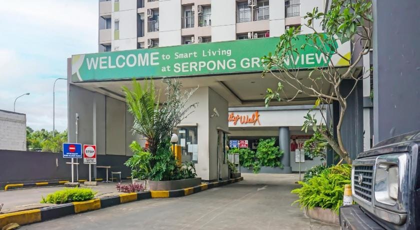 OYO Life 93044 Green View Residence Hotel in Jakarta