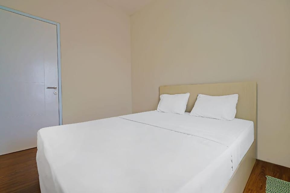 OYO Life 92720 Mekarwangi Guest House Hotel in Bandung