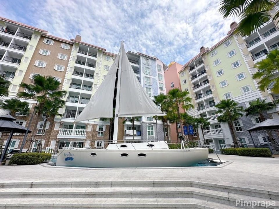 Jomtien Beach, Pattaya - Seven Seas Côte d'Azur Hotel in Pattaya City