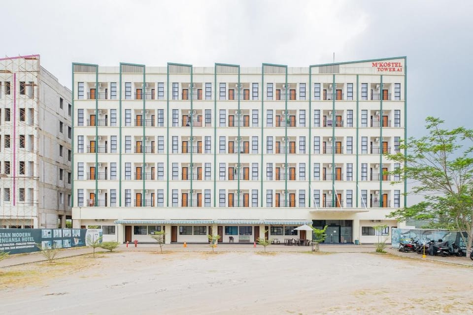RedLiving Syariah Apartemen MKostel - Tower A1 Kencana Loka Apartment in Indonesia