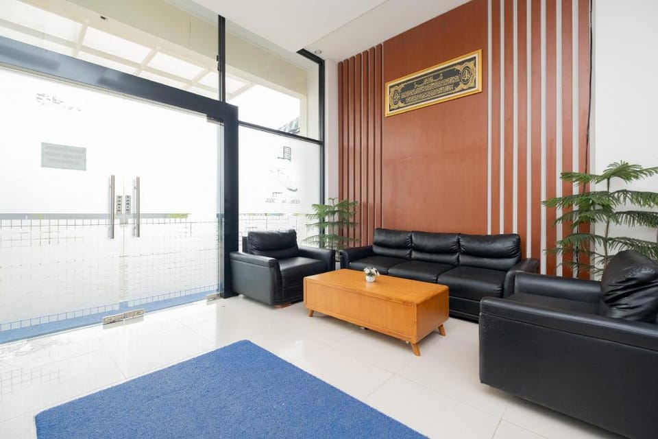 RedLiving Syariah Apartemen MKostel - Tower A1 Kencana Loka Apartment in Indonesia