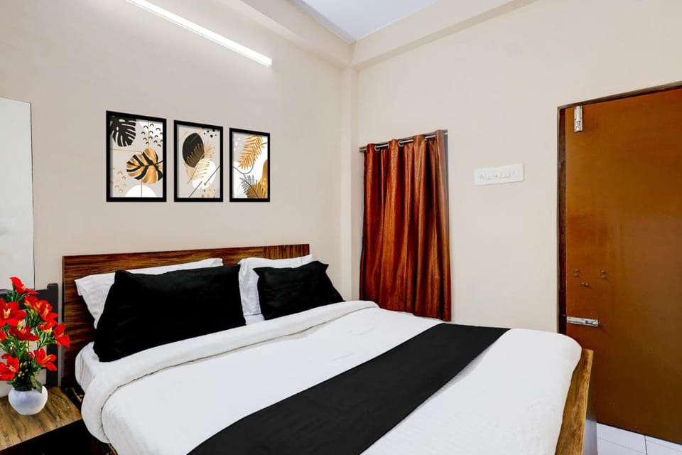Super Hotel O Parthasarathyswamy Temple Formerly RKH Inn Hotel in Chennai