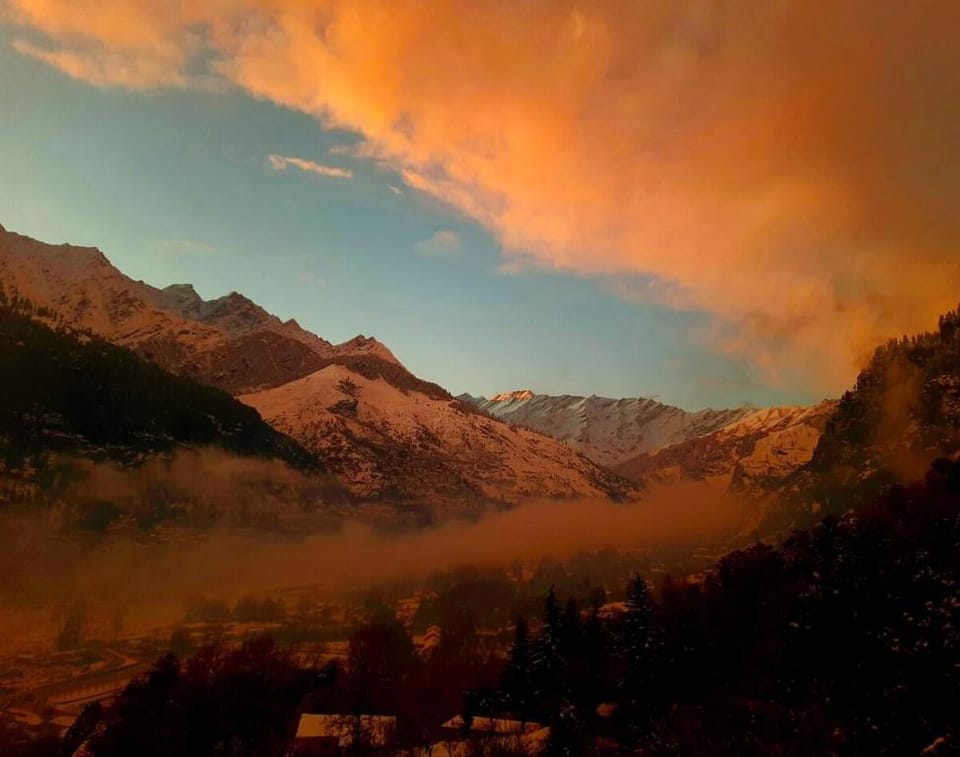Costel Vista | Manali | Vashist Apartment in Himachal Pradesh