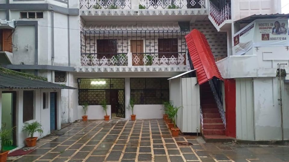 Shri Jain Hostel Apartment in India