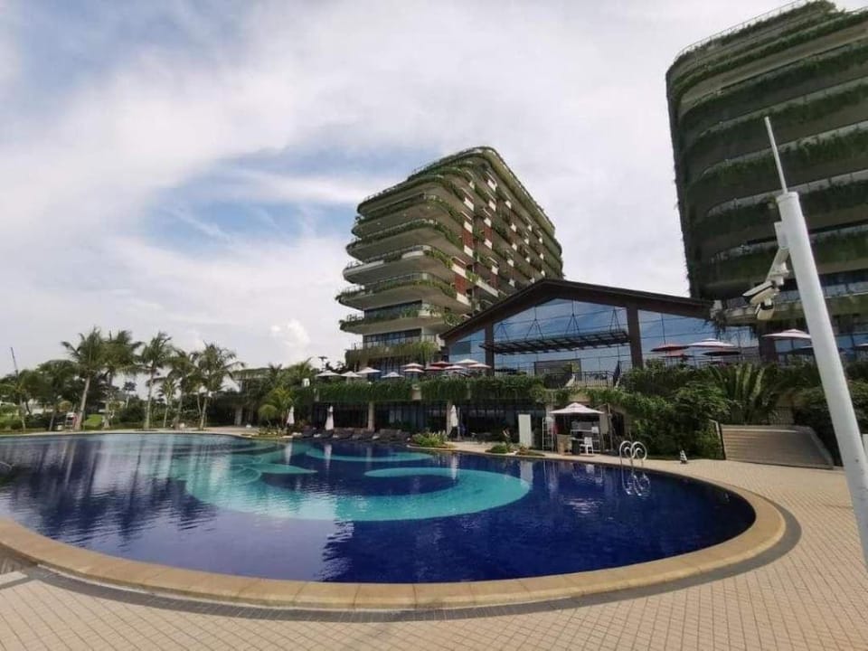 Forest City Seaside Serenity Apartment in Johor