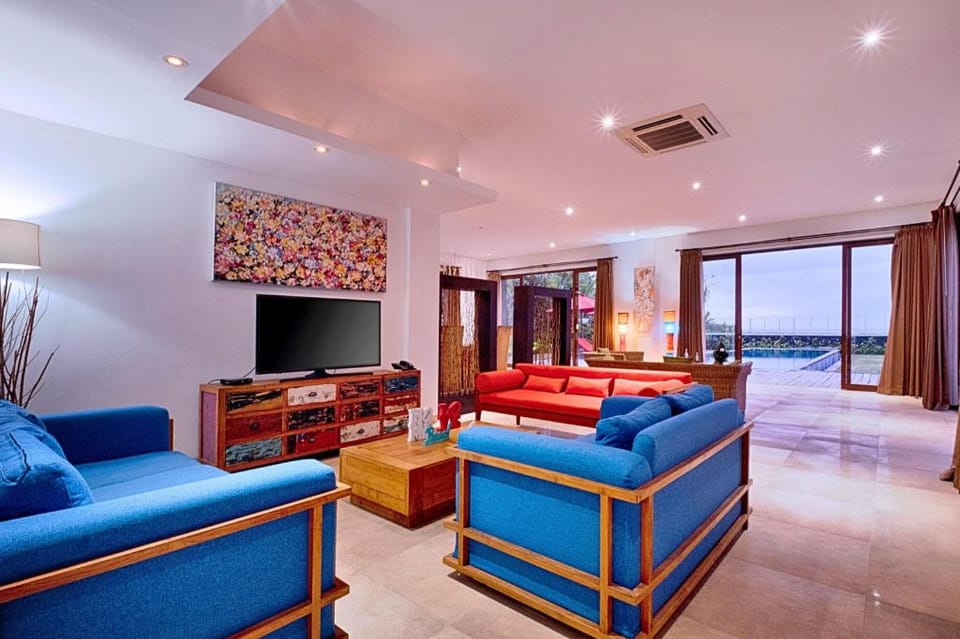 Cozy 5 BR with Private Pool Villa #D20 Villa in Blahbatuh