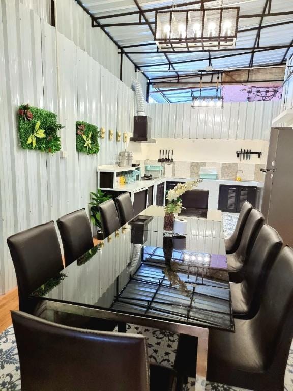 k4 be chill *Wongwianyai BTS_80m*Family&Friend* Vacation rental in Bangkok