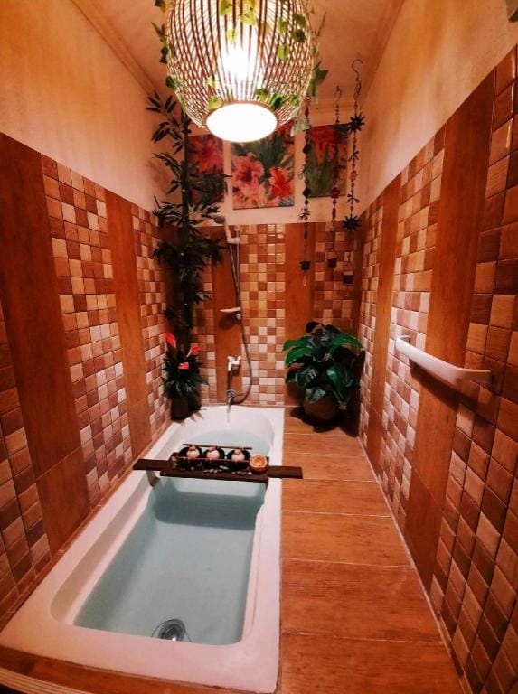 DreamHome in Antipolo City w/ Private Jacuzzi Pool Vacation rental in Antipolo