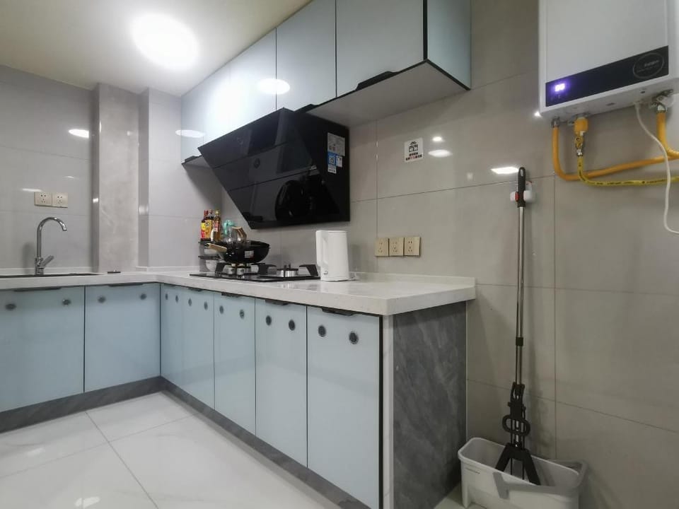 i 星光.赏月  梅溪湖地铁二房 可住四人 洗烘一体  Apartment in China
