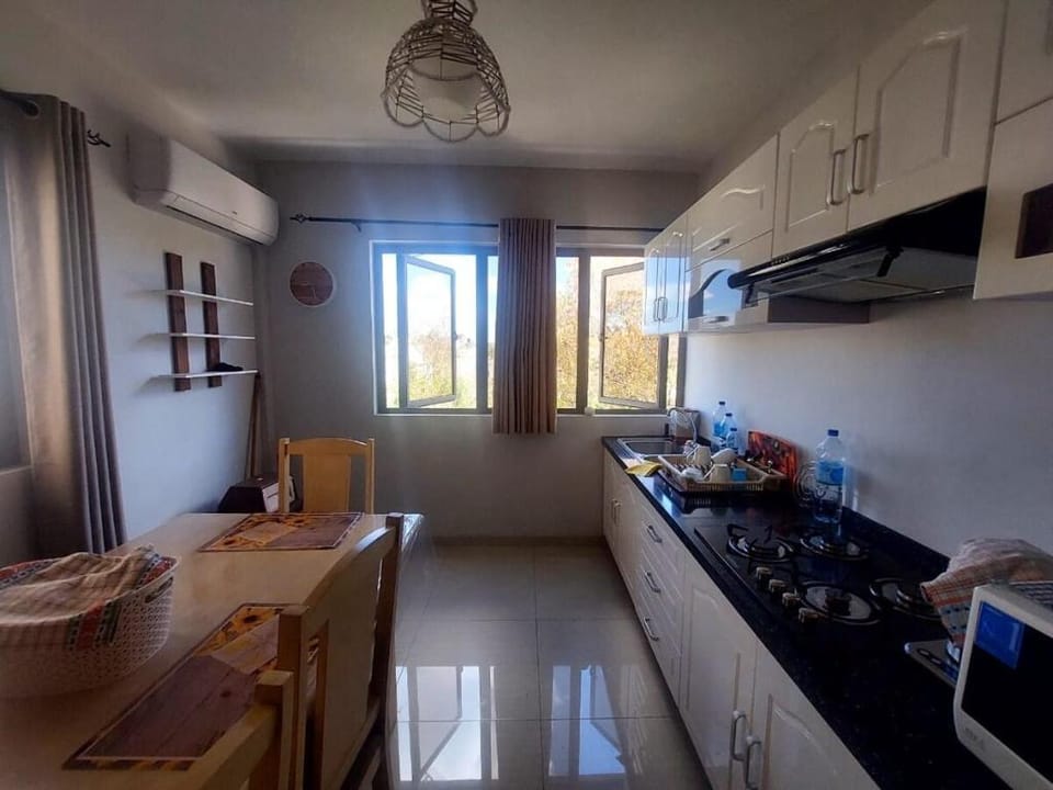 Superb Apartment 2 mins to Beach Vacation rental in Flic en Flac
