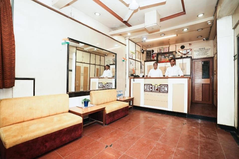 Hotel Kings Palace Hotel in Mumbai